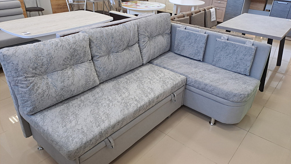 Обеденная зона со сп.местом (Ревда) Обеденная зона со сп.местом (Ревда).